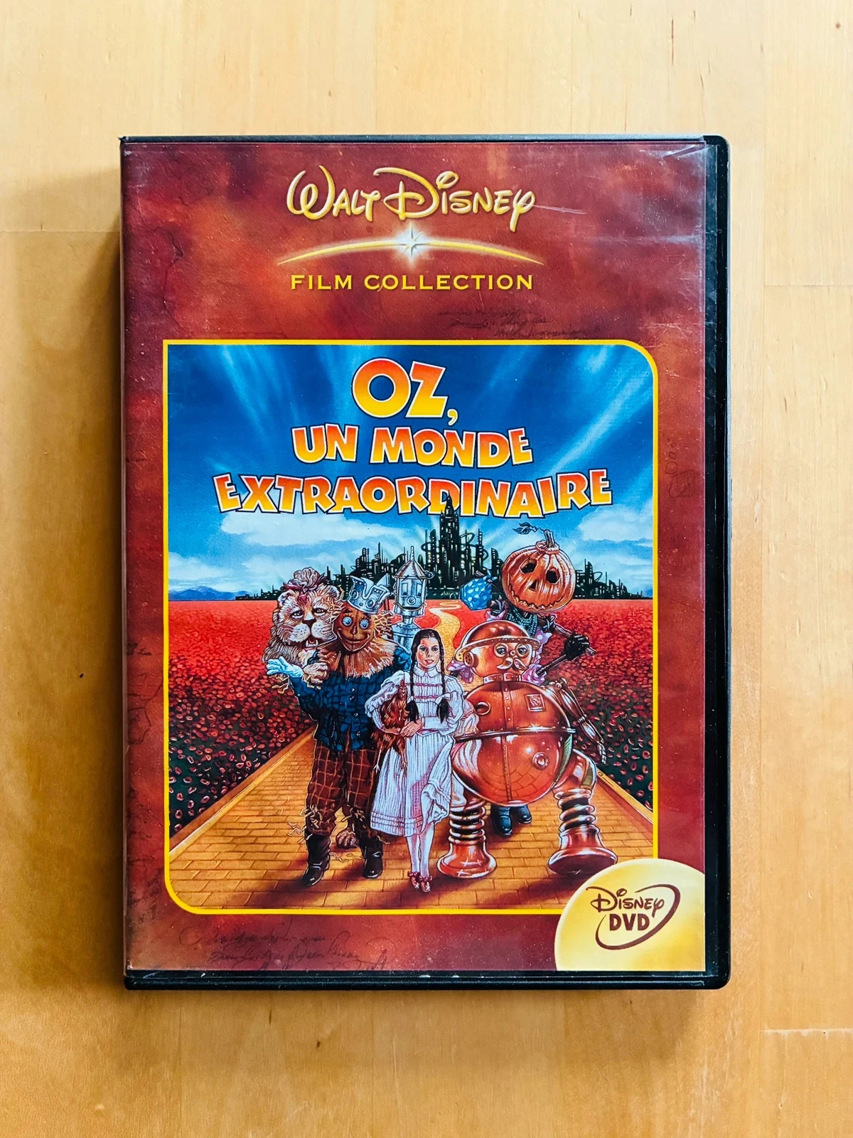 DVD Disney Oz un monde extraordinaire.